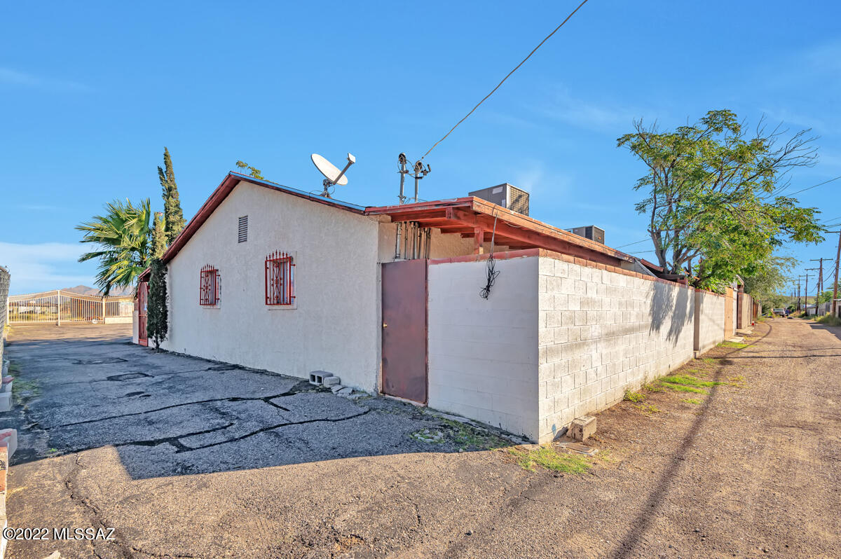 Home Addition NO. 2 - Residential Lease