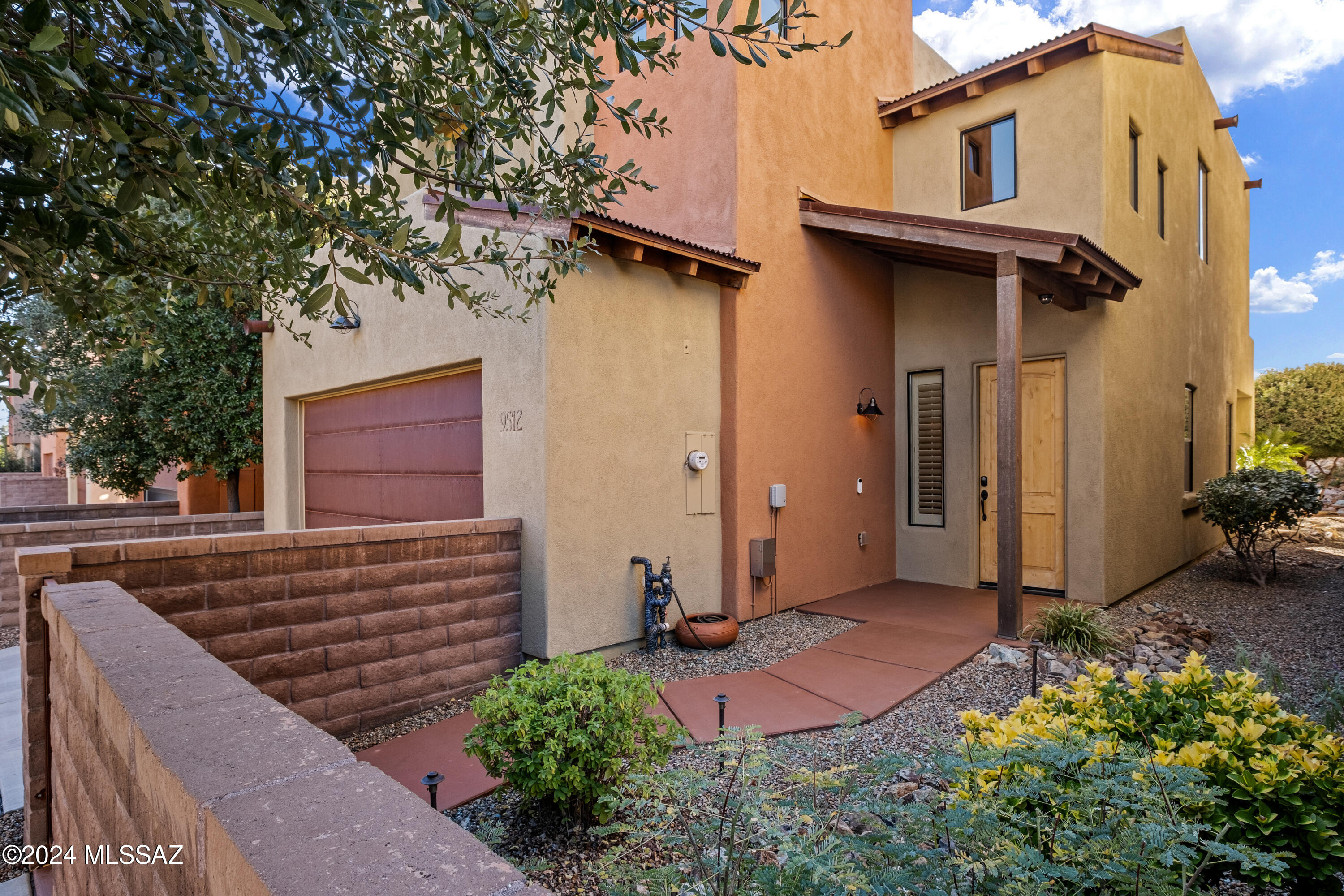 Oasis Harrison - Residential