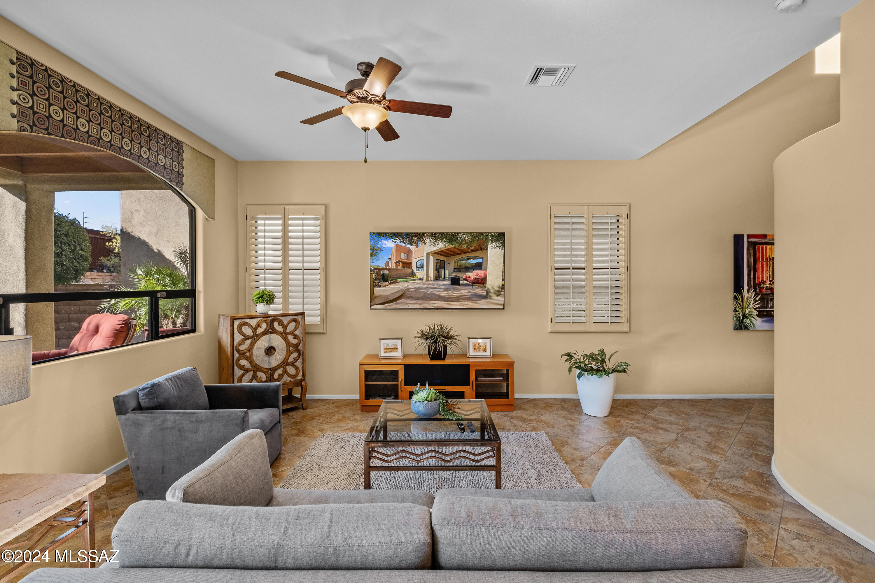 Oasis Harrison - Residential