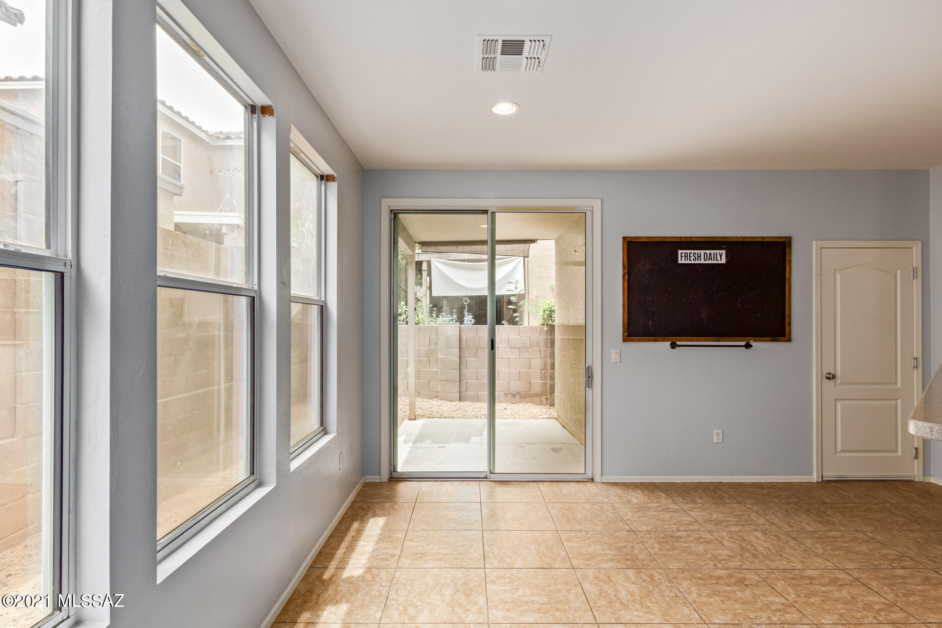 Pantano Overlook - Residential