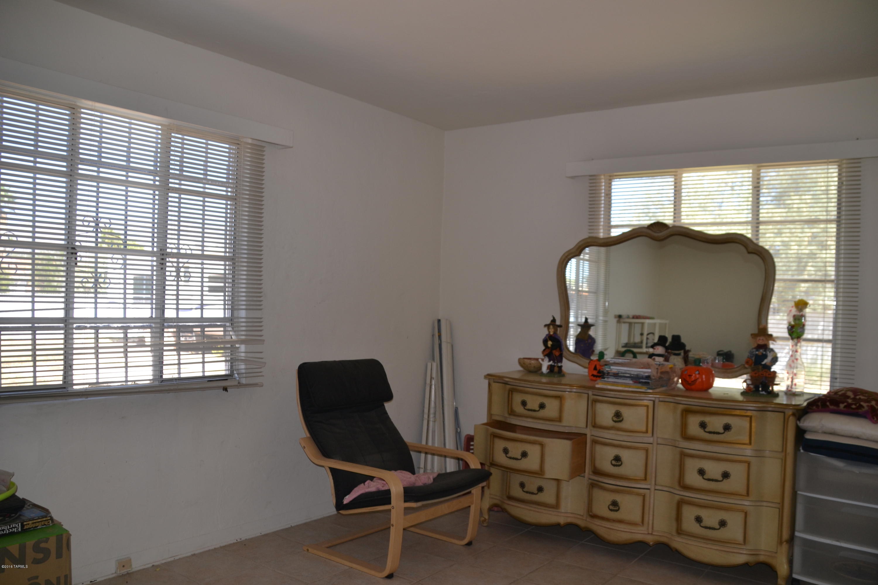 Catalina Poultry Acres NO 3 - Residential