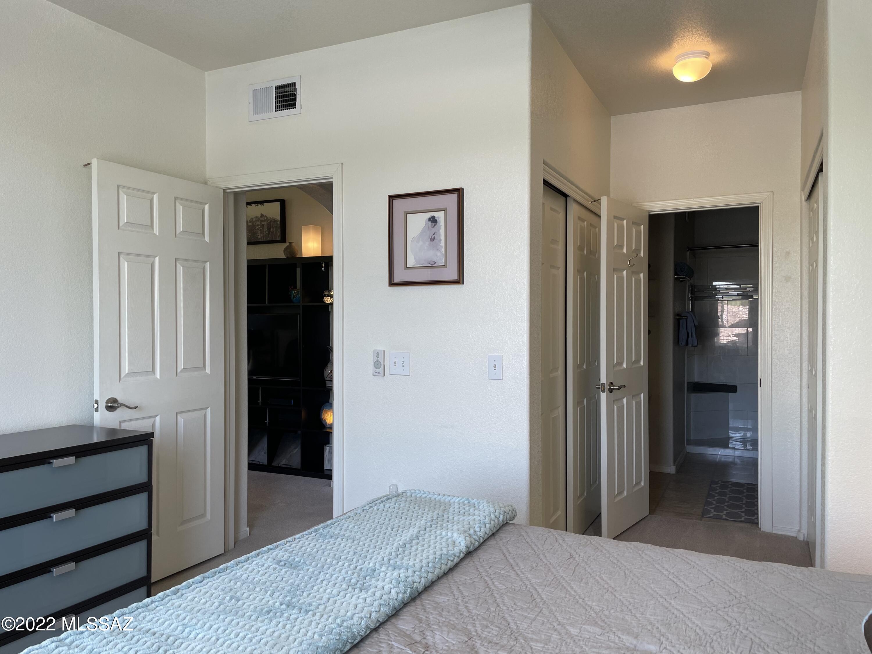 Pinnacle Canyon Condominium - Residential Lease