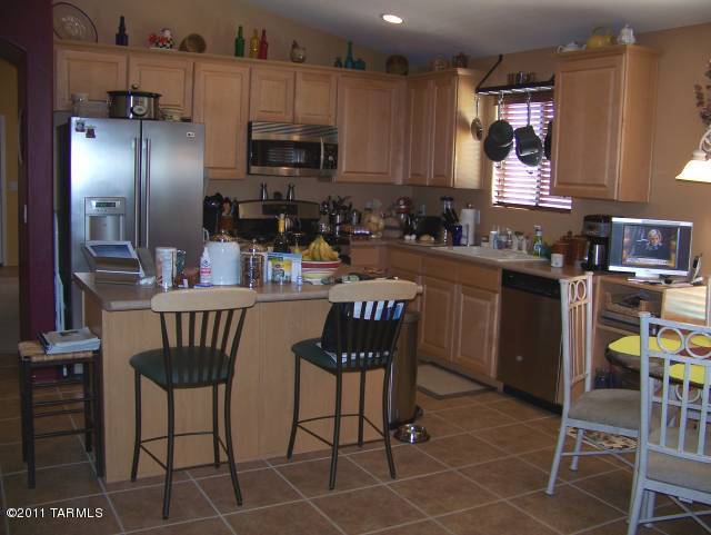 Rancho Del Lago (1-100) - Residential Lease