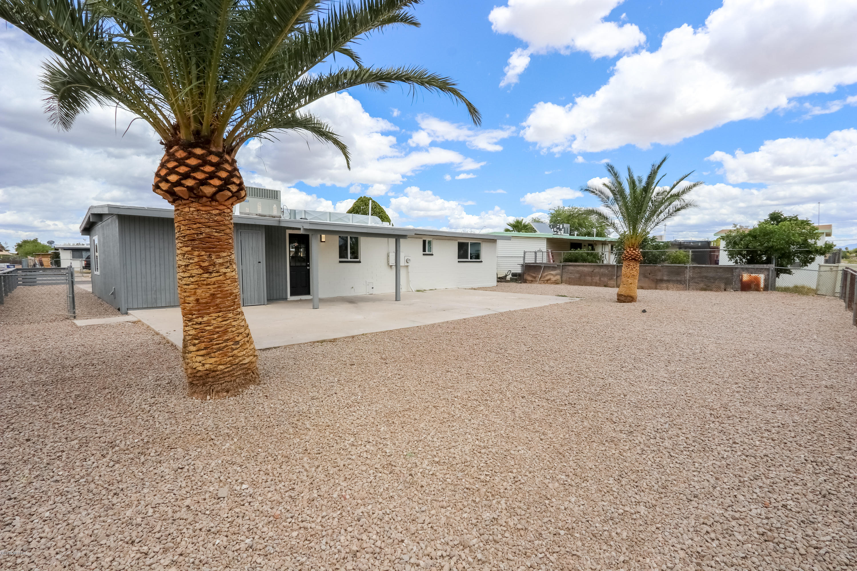 South Manor - Residential