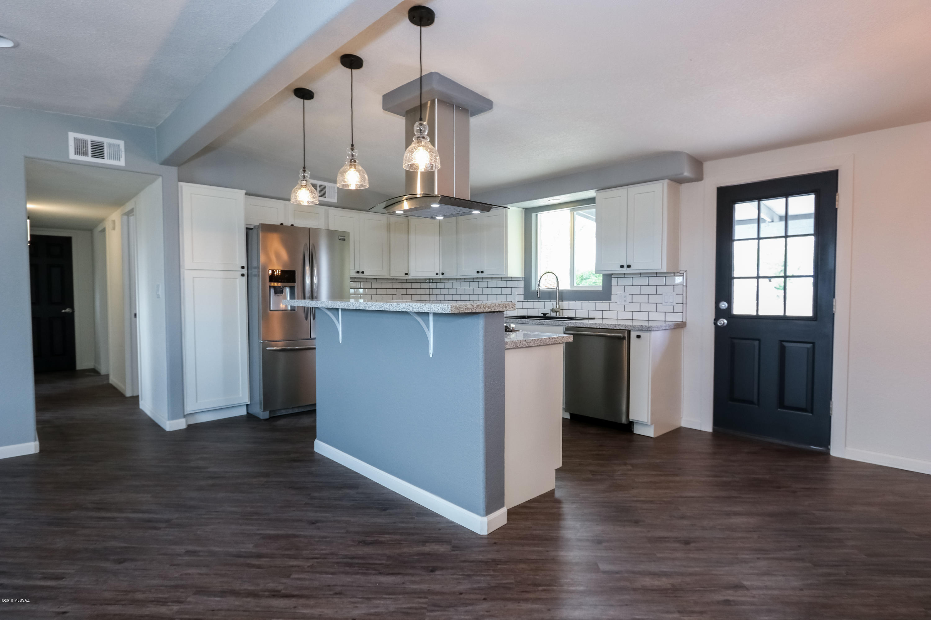 South Manor - Residential