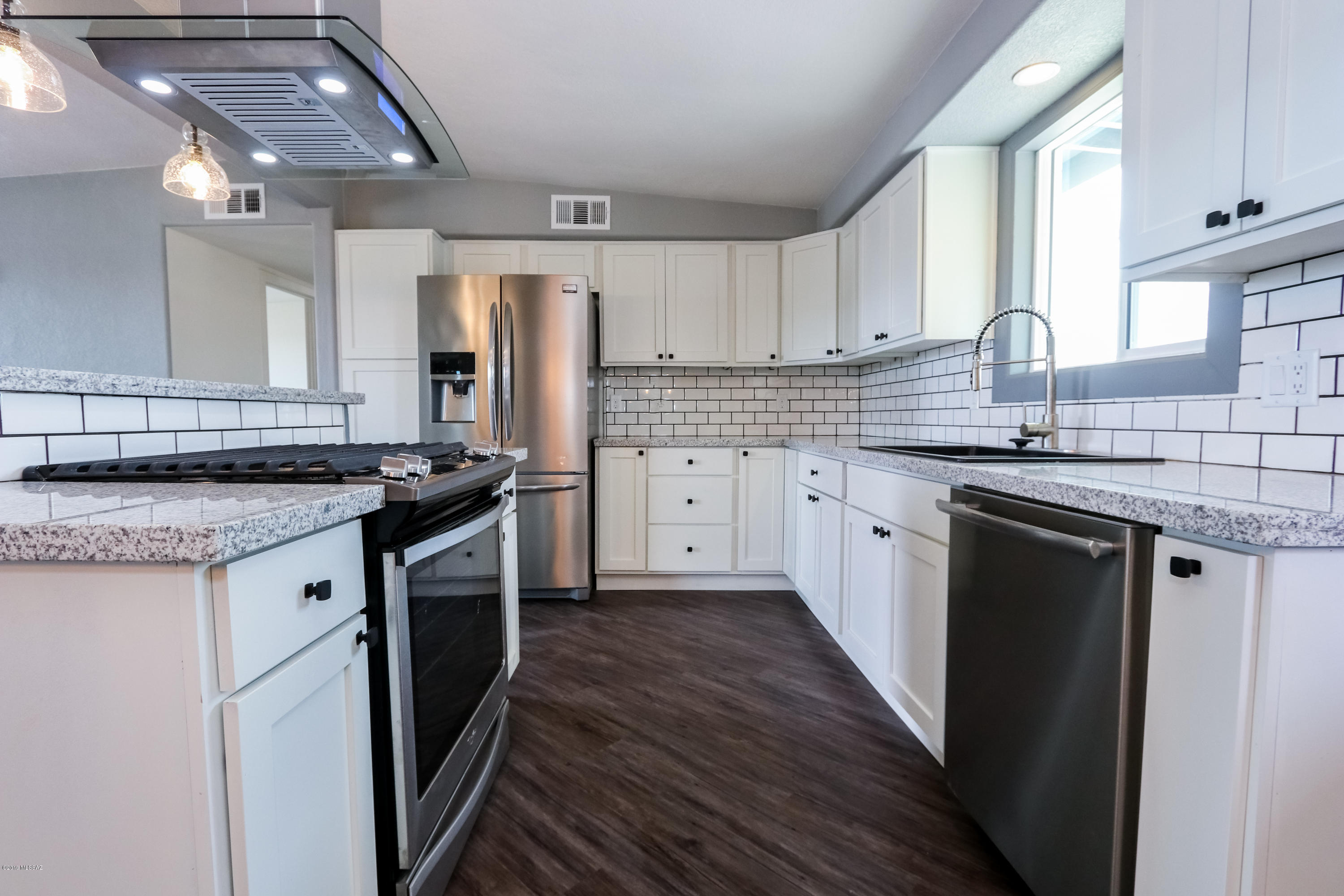 South Manor - Residential