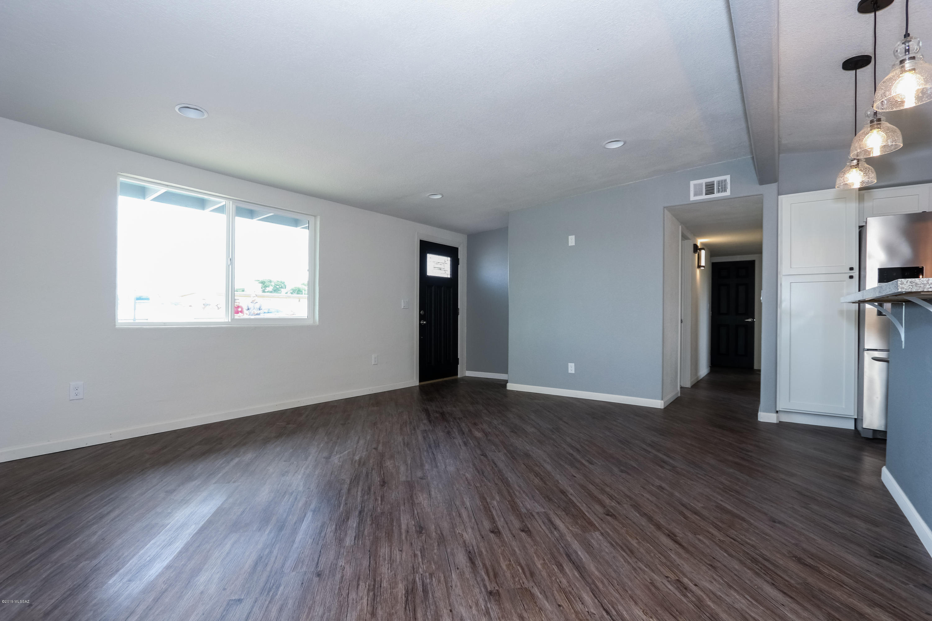 South Manor - Residential