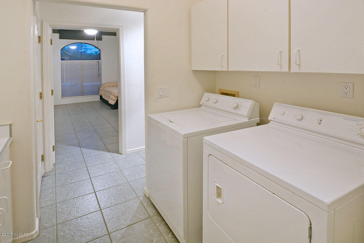 Ventana Canyon Golf Villas - Residential