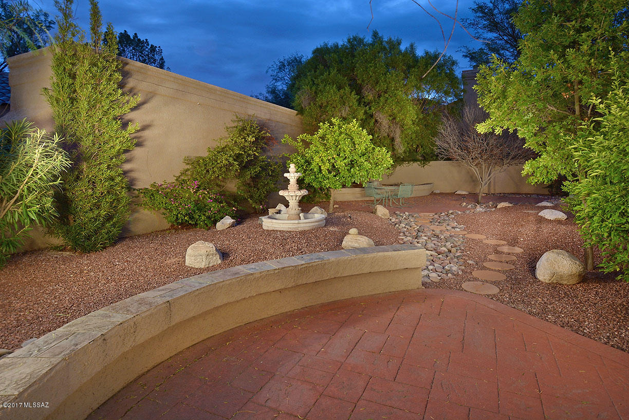 Ventana Canyon Golf Villas - Residential