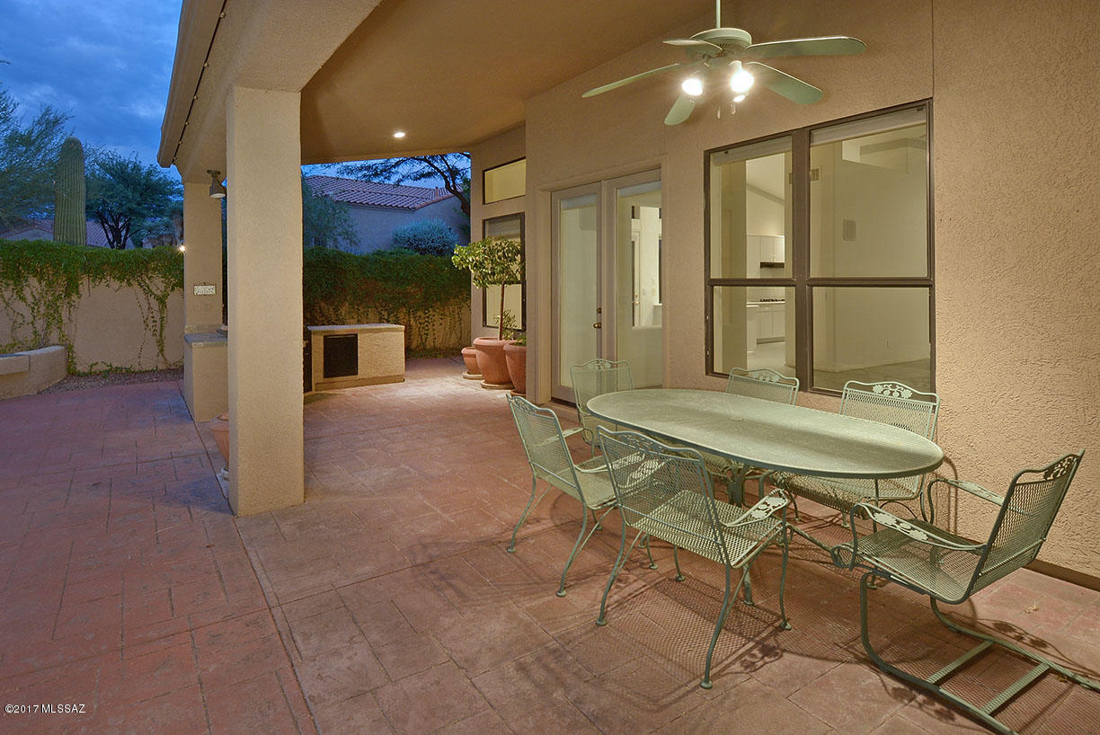 Ventana Canyon Golf Villas - Residential