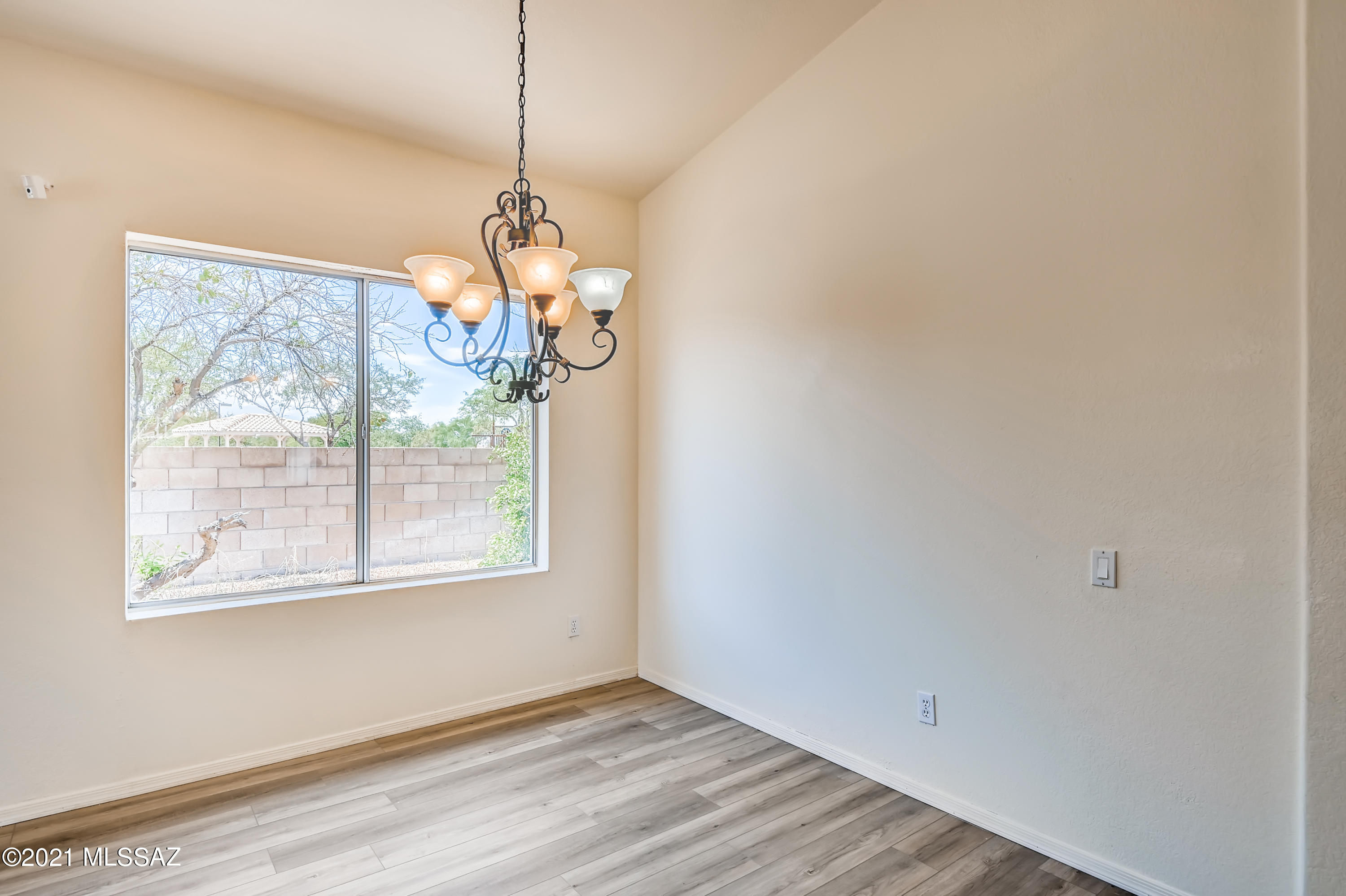 Bristol Park Resubdivision (1-83) - Residential