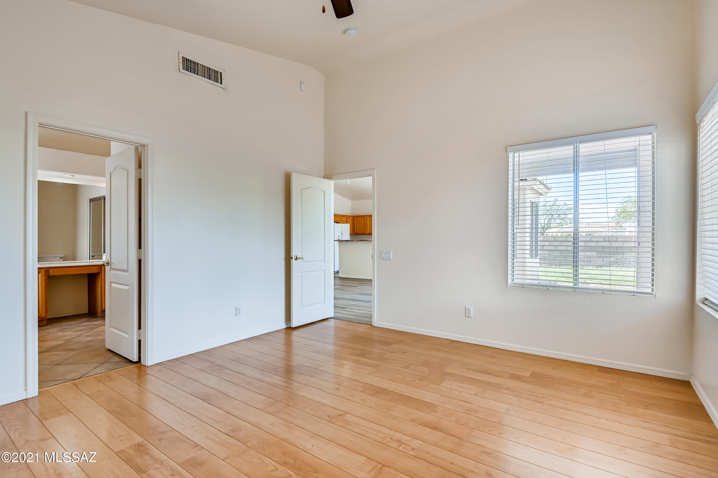 Bristol Park Resubdivision (1-83) - Residential