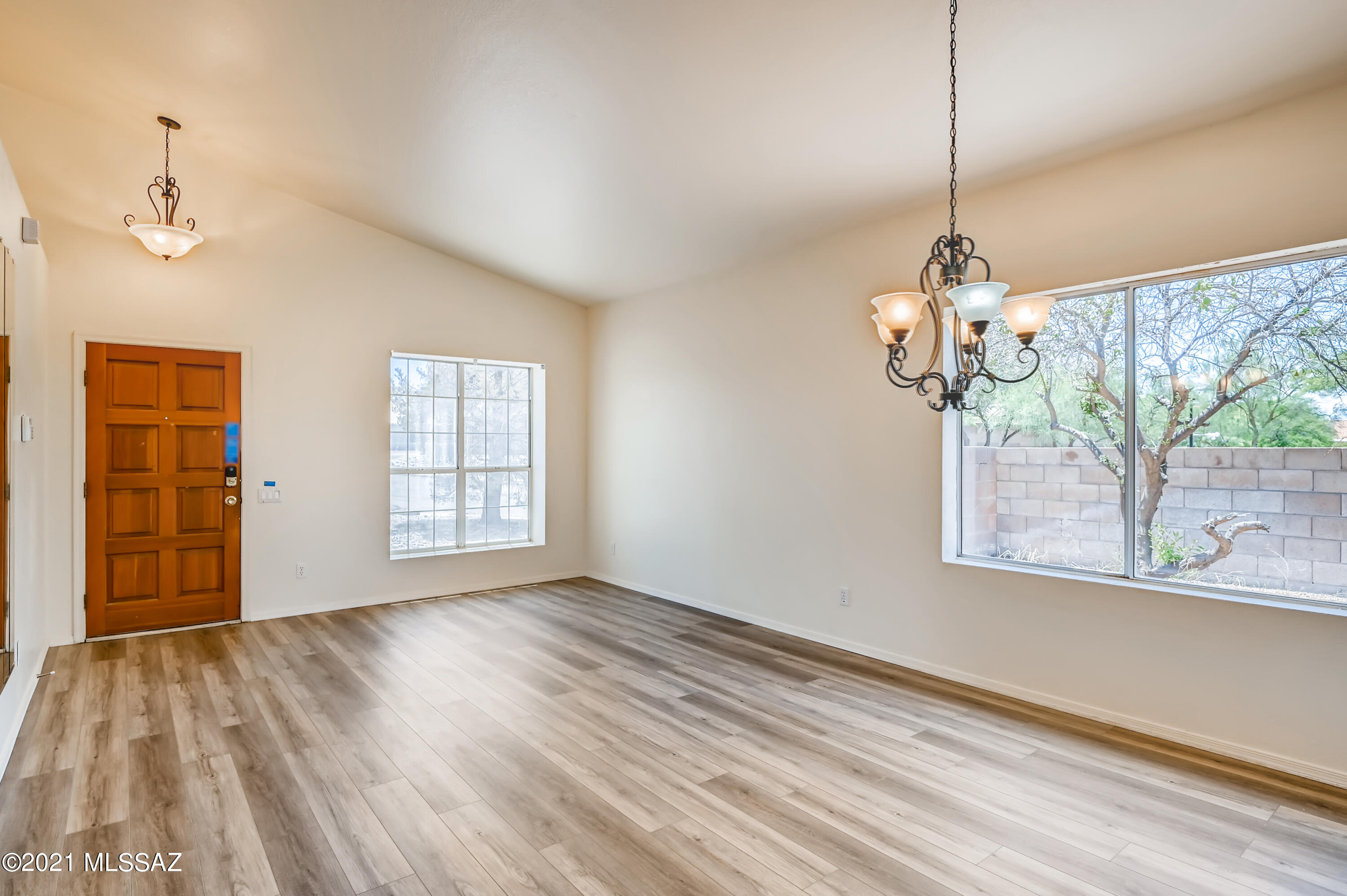 Bristol Park Resubdivision (1-83) - Residential