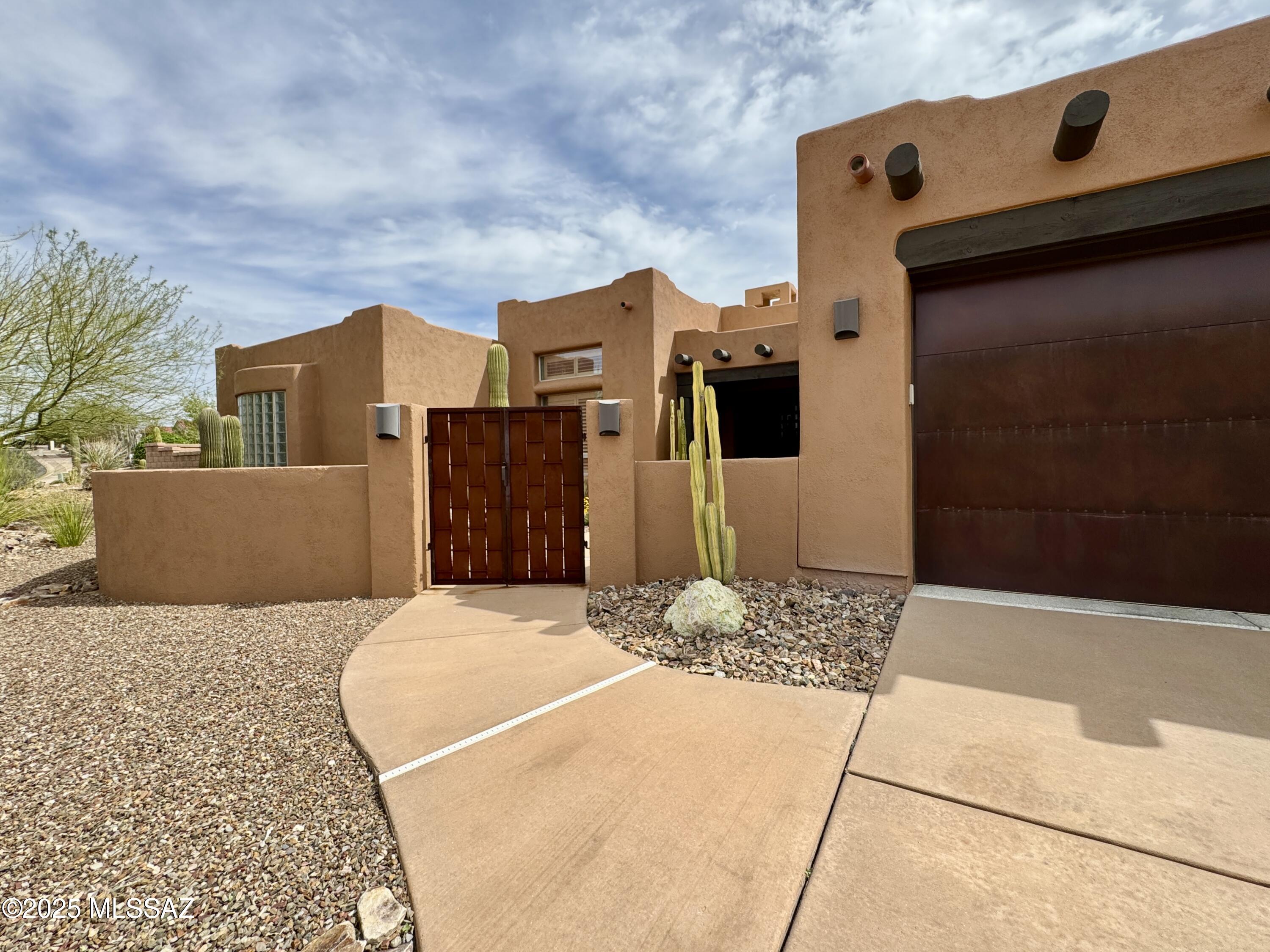 Pusch Ridge Vistas II (1-33) - Residential Lease