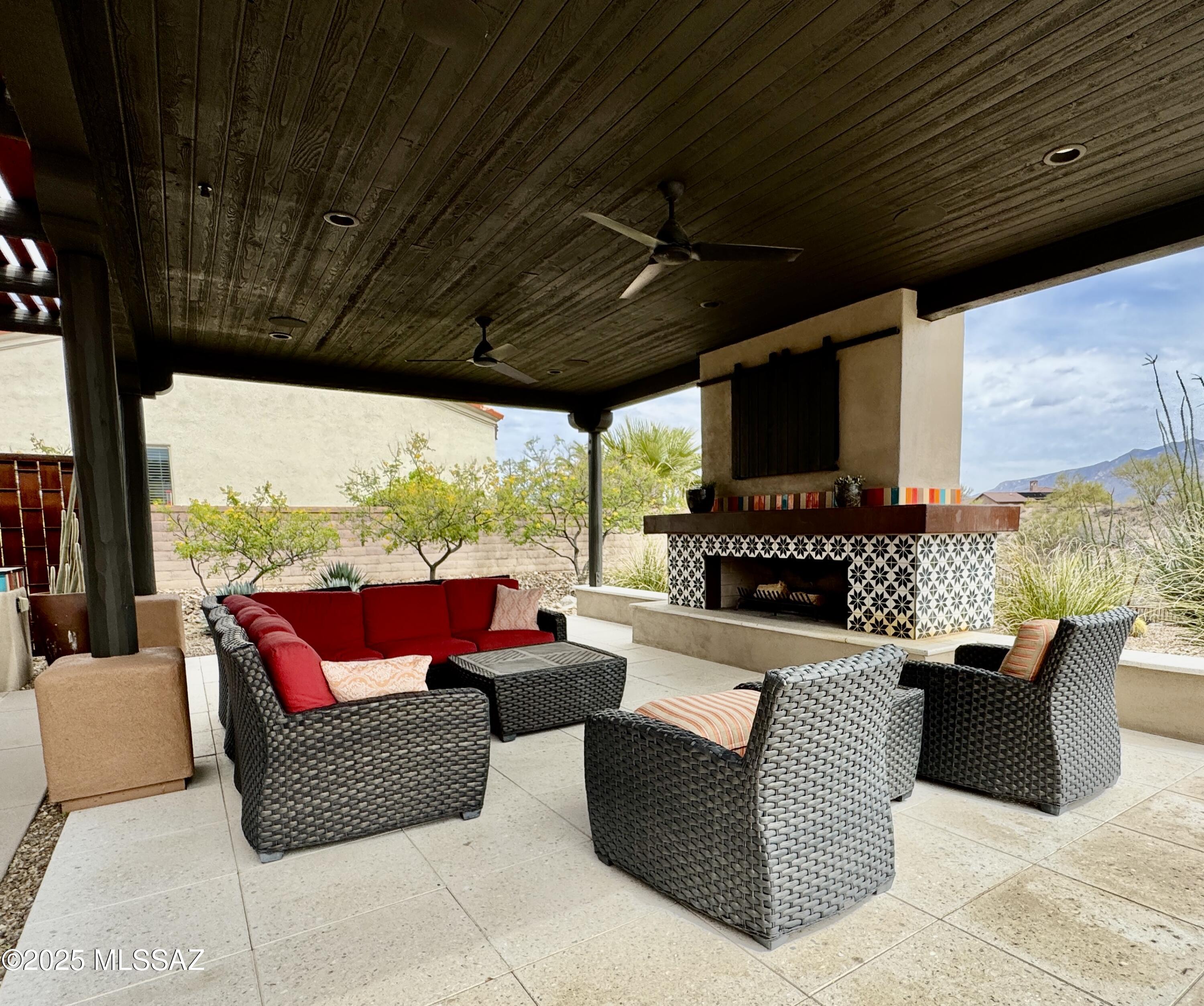 Pusch Ridge Vistas II (1-33) - Residential Lease