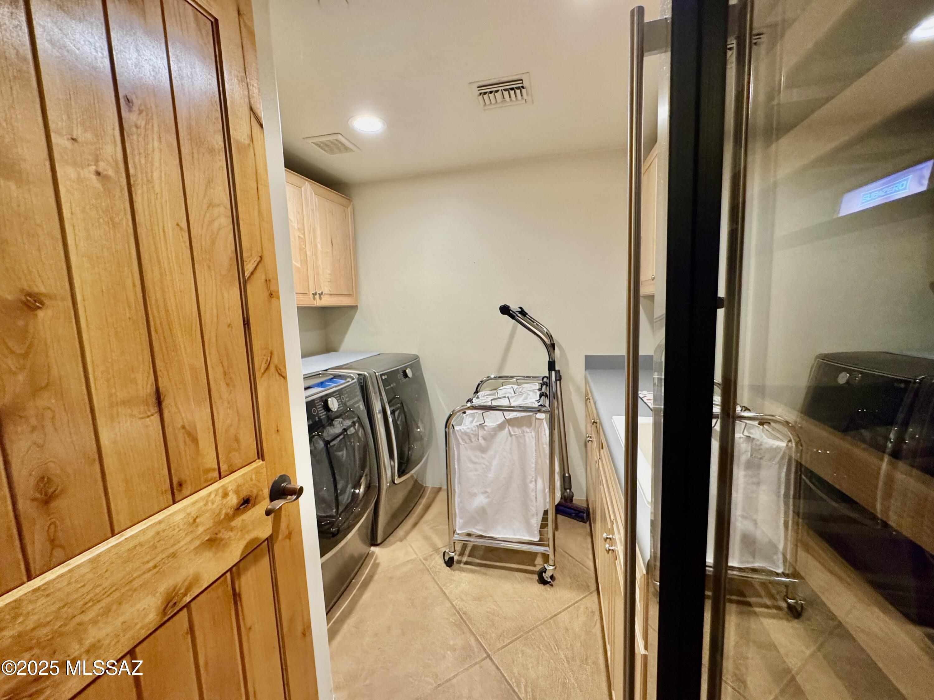 Pusch Ridge Vistas II (1-33) - Residential Lease