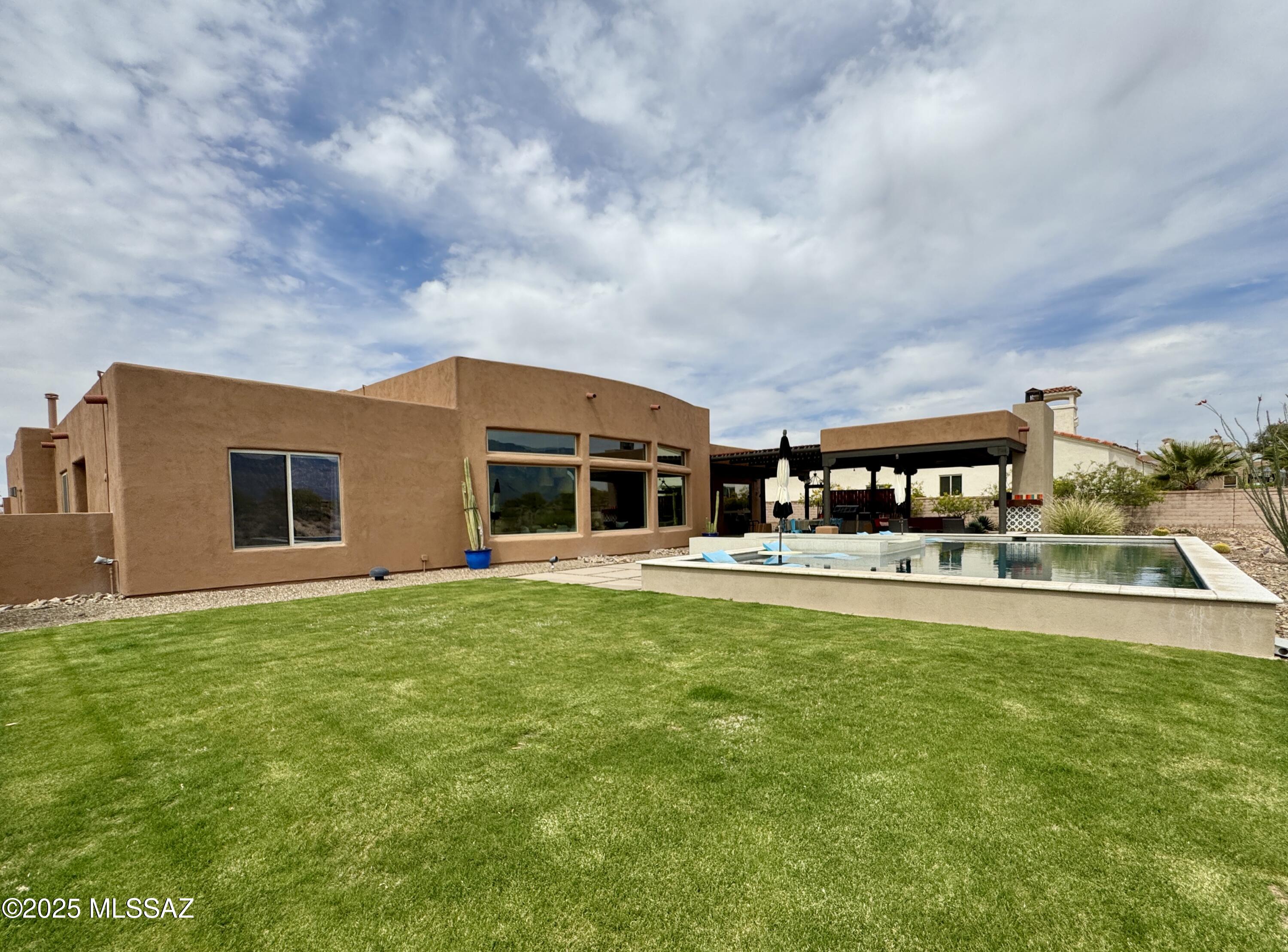 Pusch Ridge Vistas II (1-33) - Residential Lease