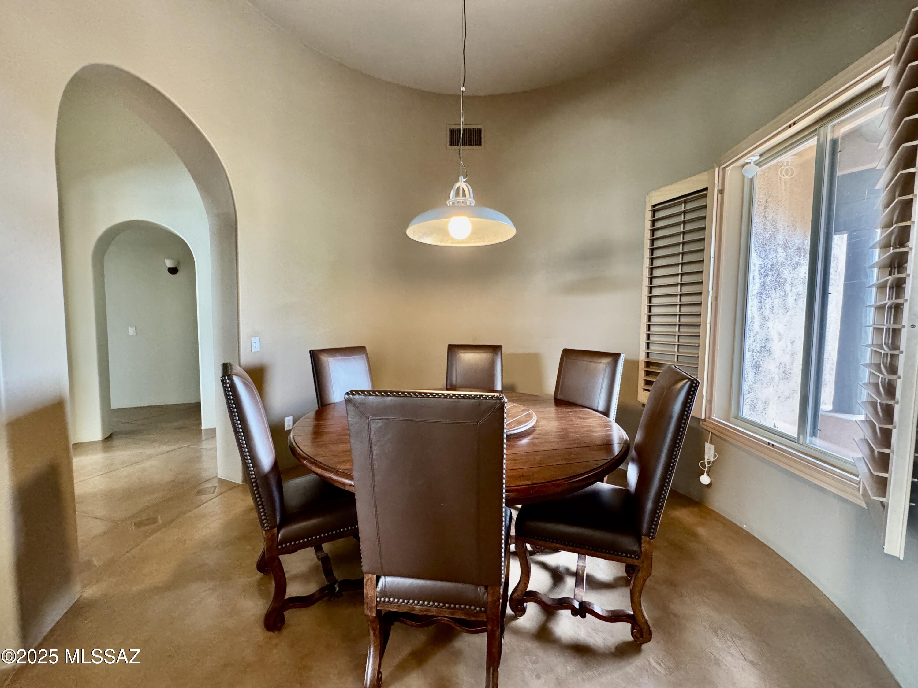 Pusch Ridge Vistas II (1-33) - Residential Lease