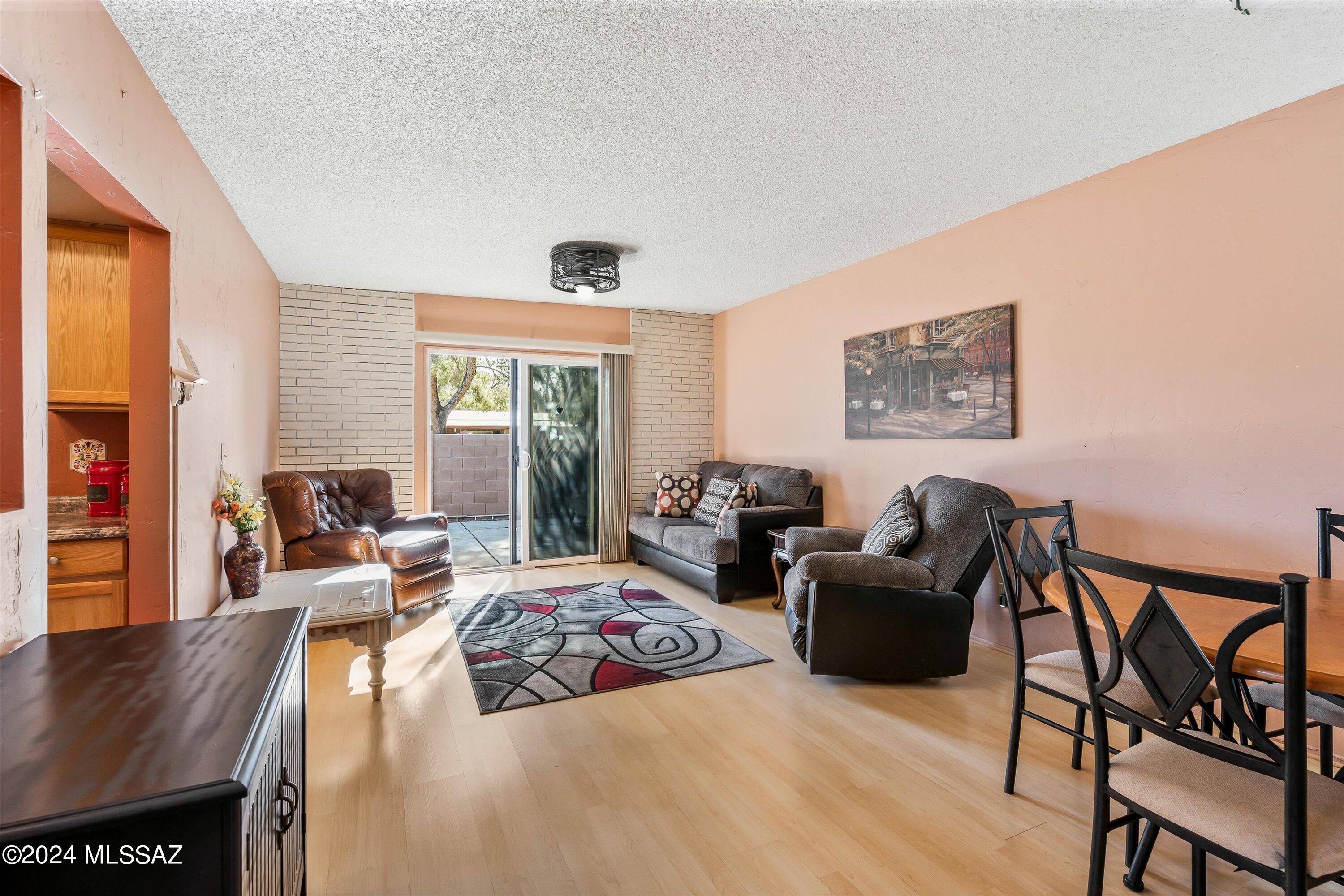 Cloverleaf Townhouses (1-63) - Residential