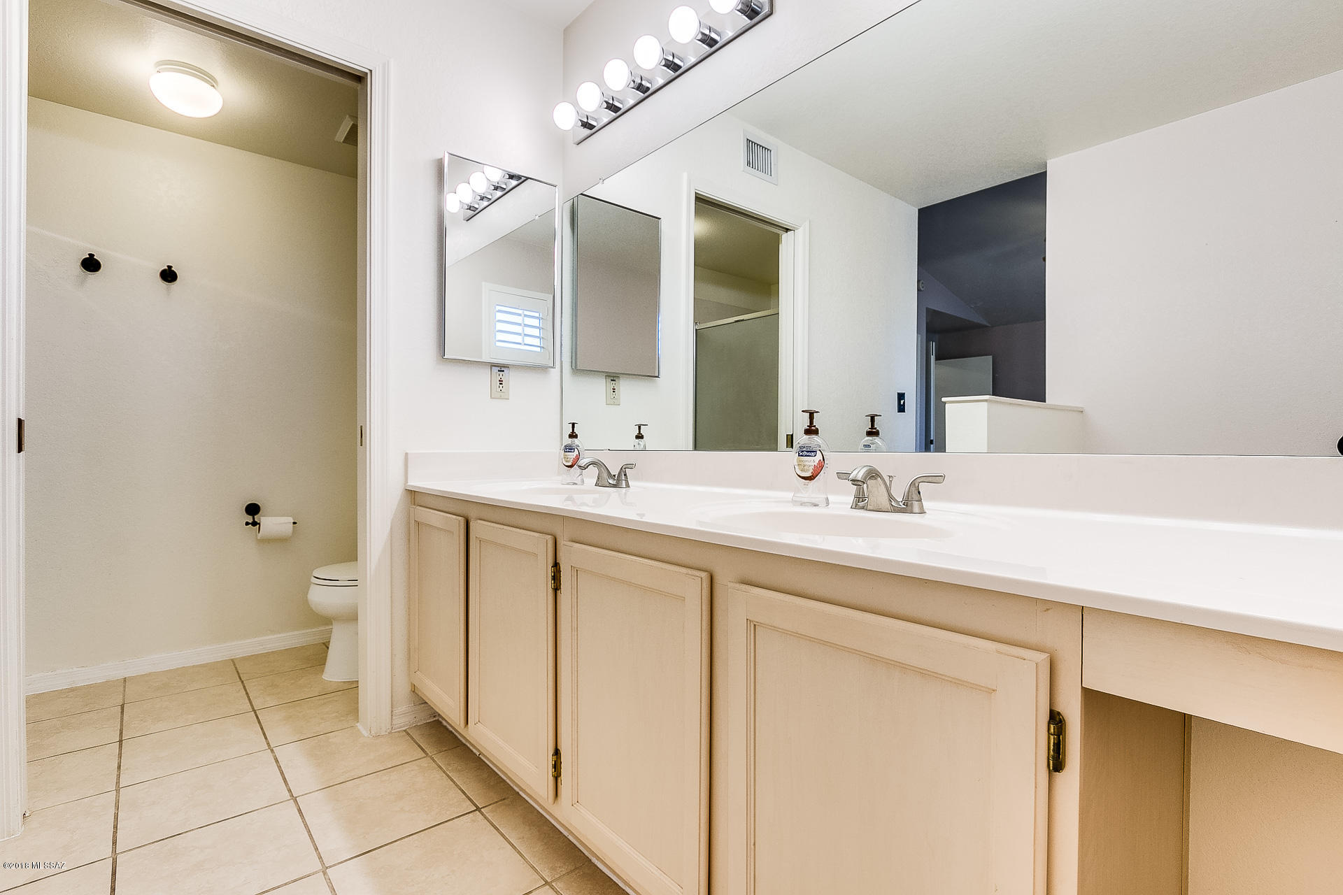 Country Club(1-221) - Residential