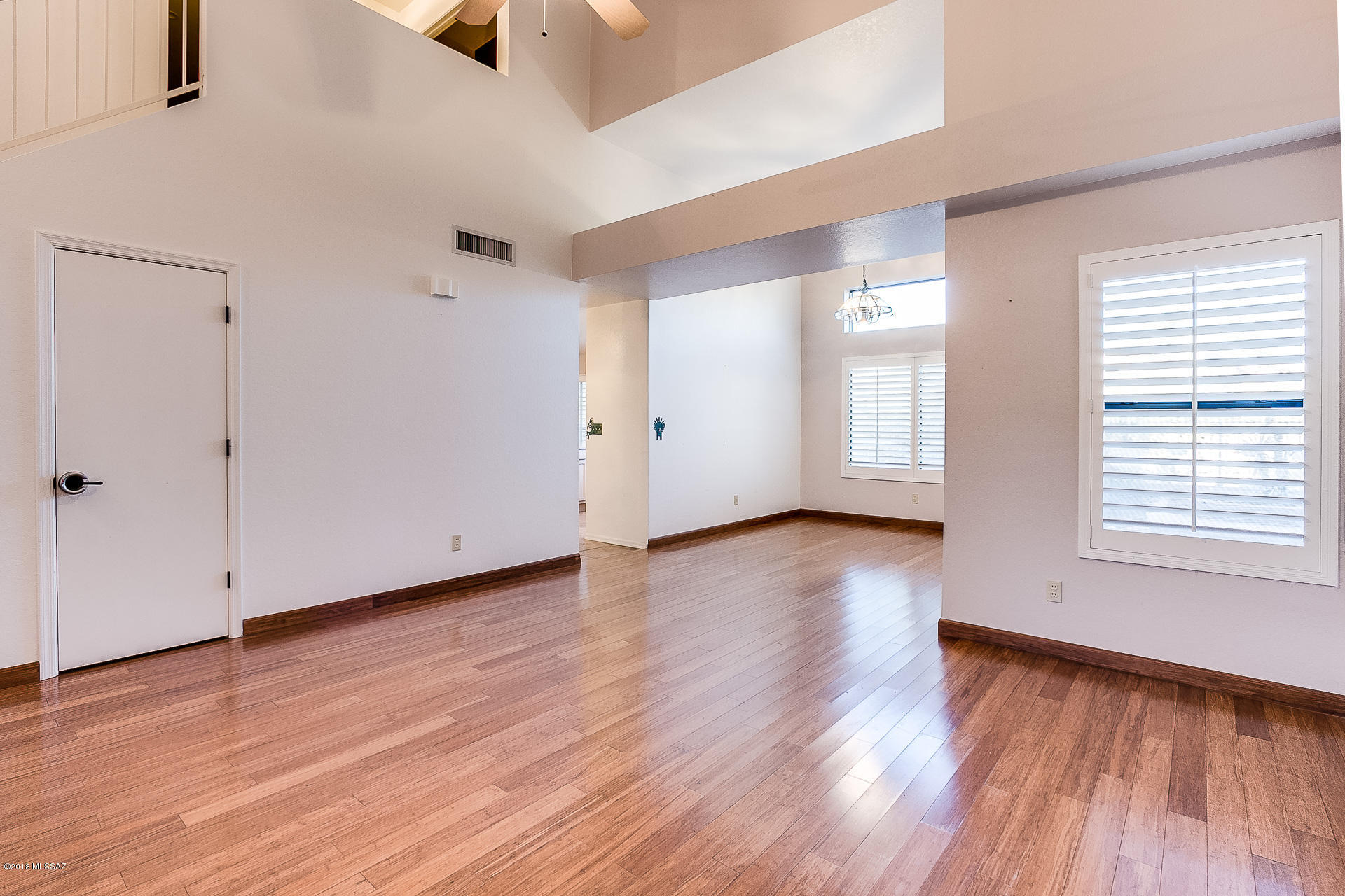 Country Club(1-221) - Residential