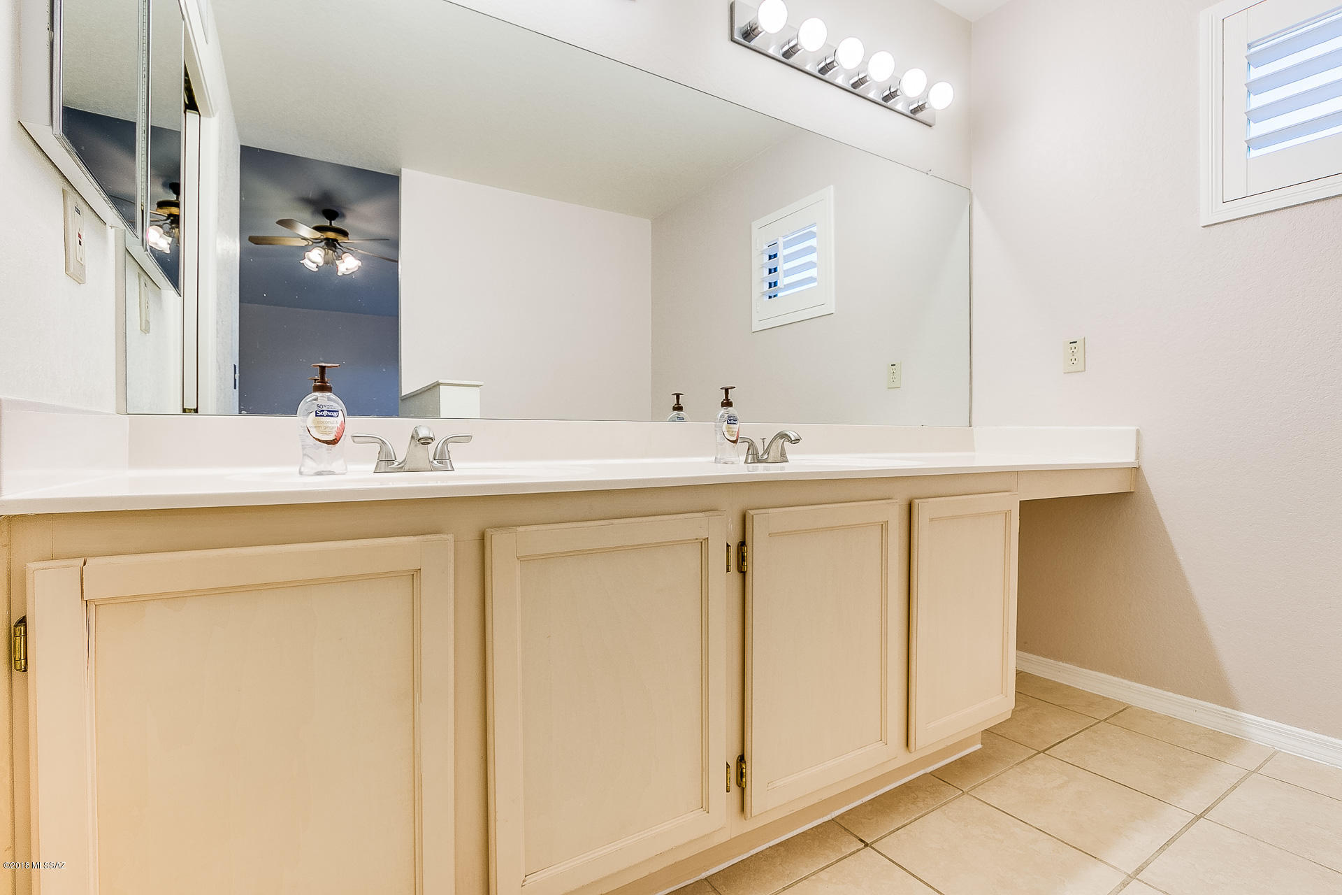 Country Club(1-221) - Residential