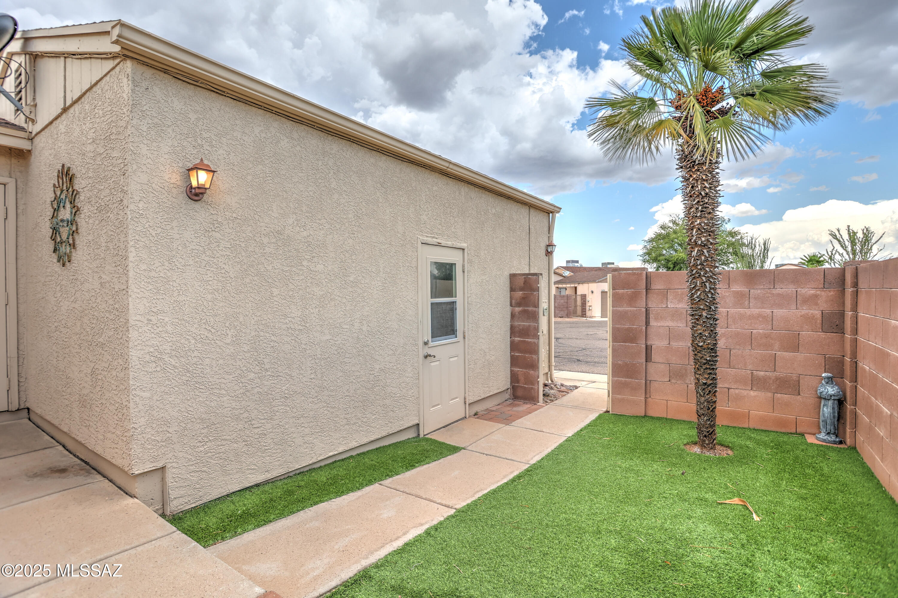 Casitas De Palo Santo (1-225) - Residential