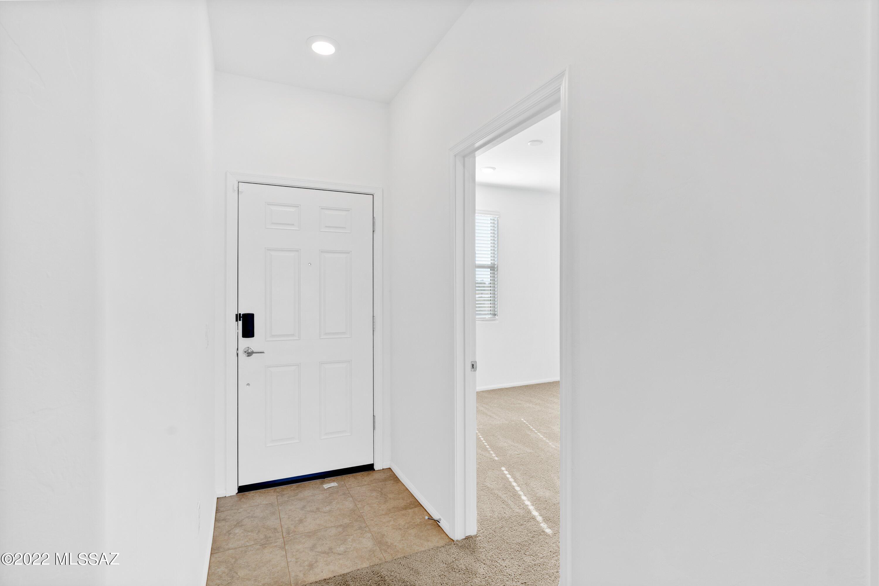 Valencia - Residential Lease