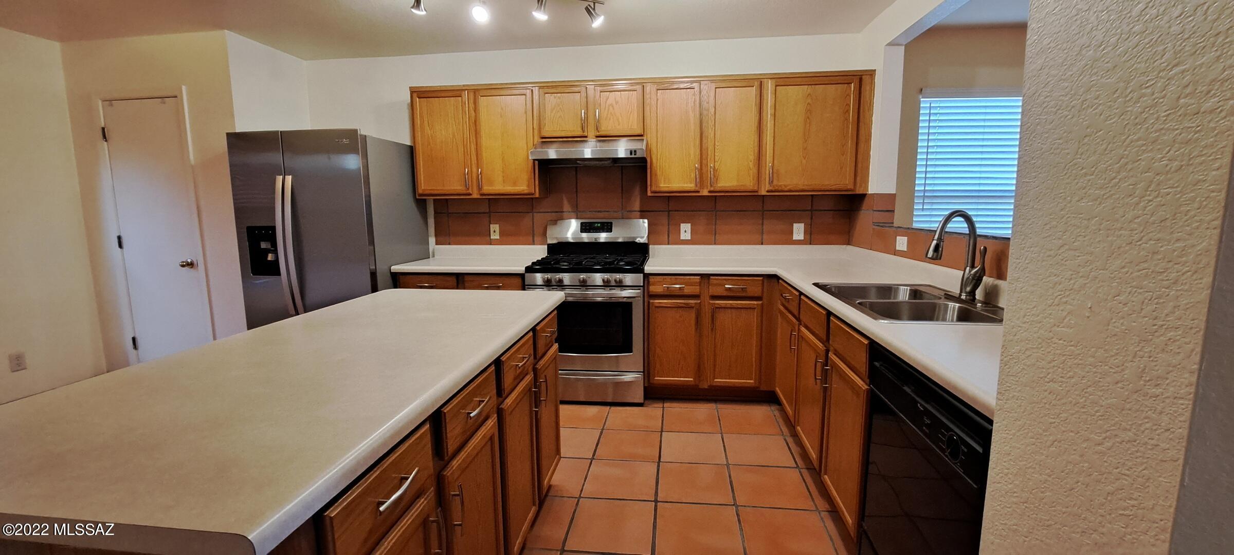 Arizona La Victoria (1-131) - Residential