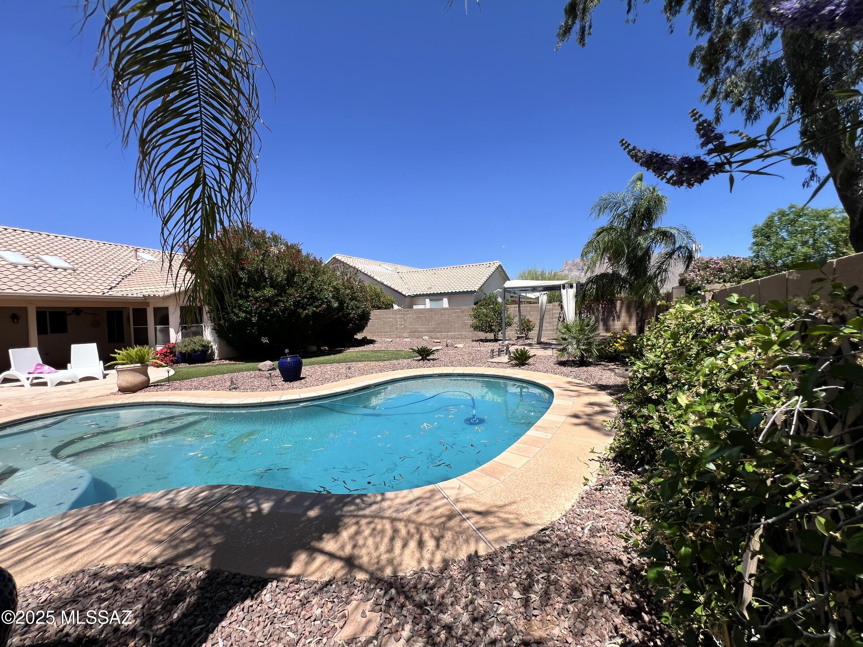 Canada Heights (69-125) - Residential