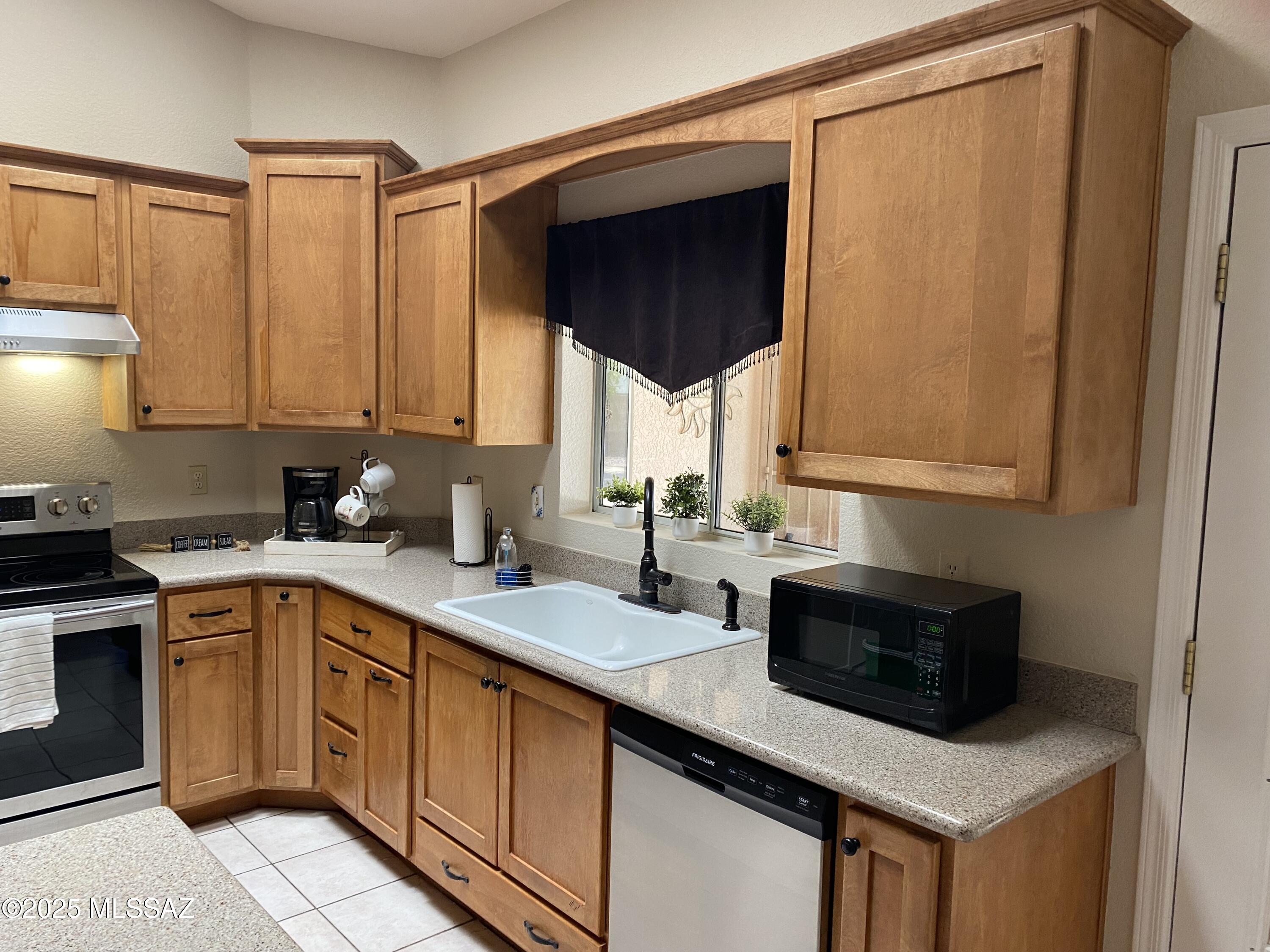 Canada Heights (69-125) - Residential