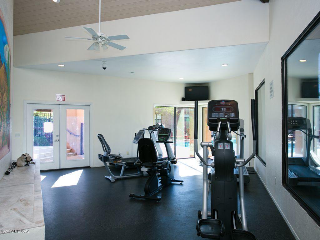 Greens at Ventana Canyon - Residential