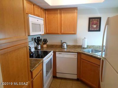 Greens at Ventana Canyon - Residential
