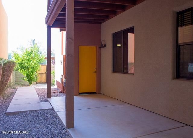 Miramonte at the River (1-163) - Residential Lease
