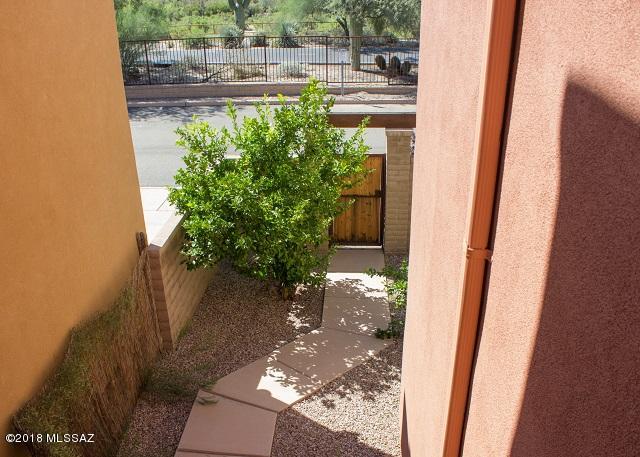 Miramonte at the River (1-163) - Residential Lease