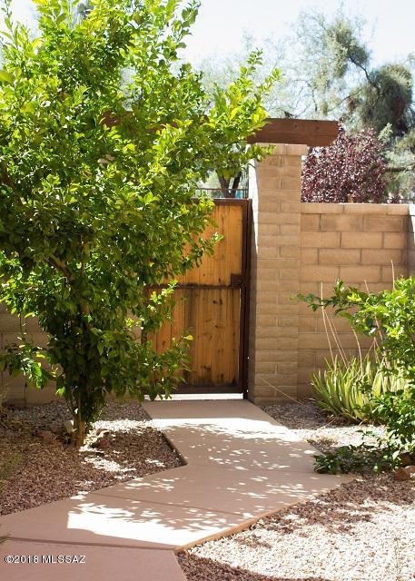 Miramonte at the River (1-163) - Residential Lease