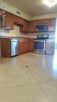 Mission Manor 6 Amd - Residential