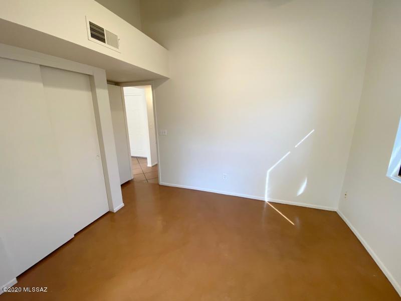 Linda Vista Estates(1-563) - Residential Lease