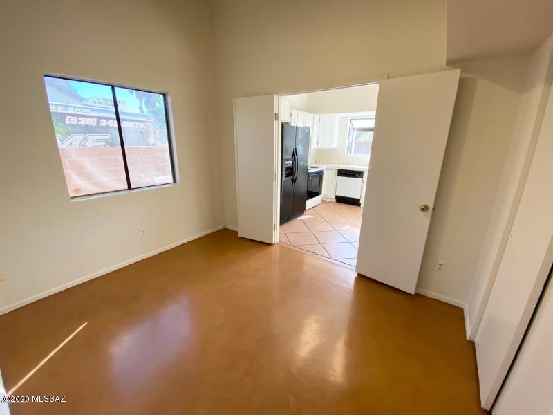 Linda Vista Estates(1-563) - Residential Lease