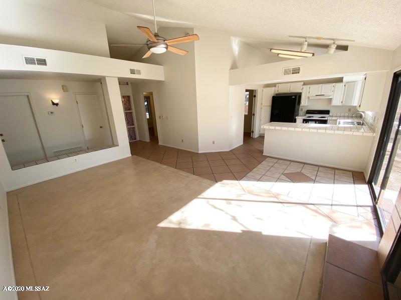 Linda Vista Estates(1-563) - Residential Lease