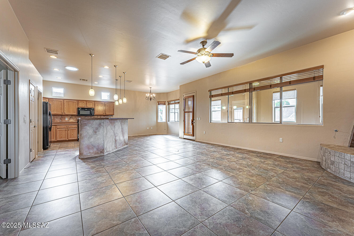 Las Campanas Block L (1-67) - Residential