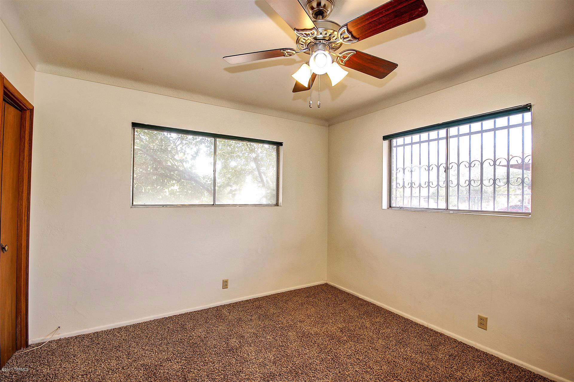 Ocotillo Park (40-76) - Residential
