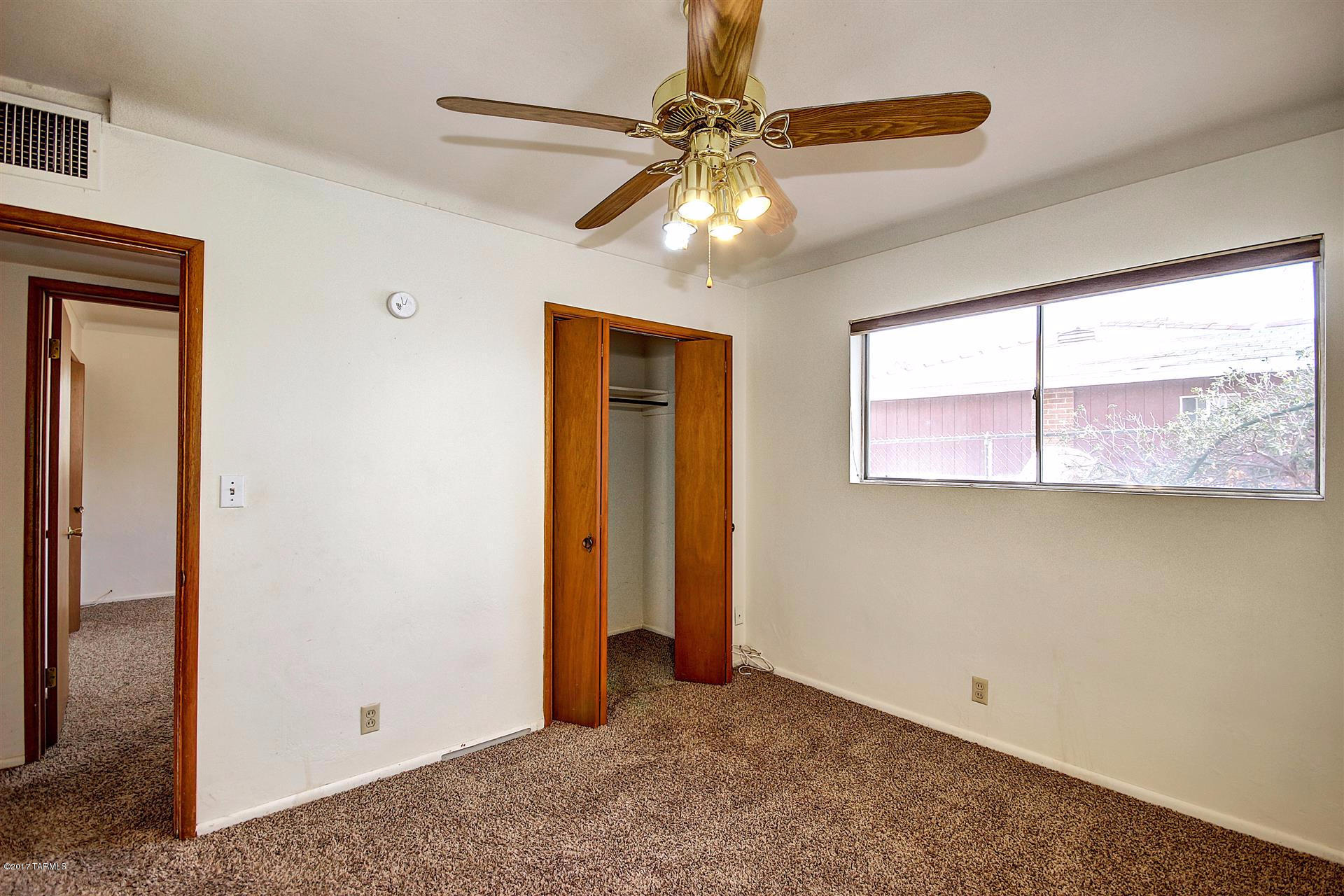 Ocotillo Park (40-76) - Residential