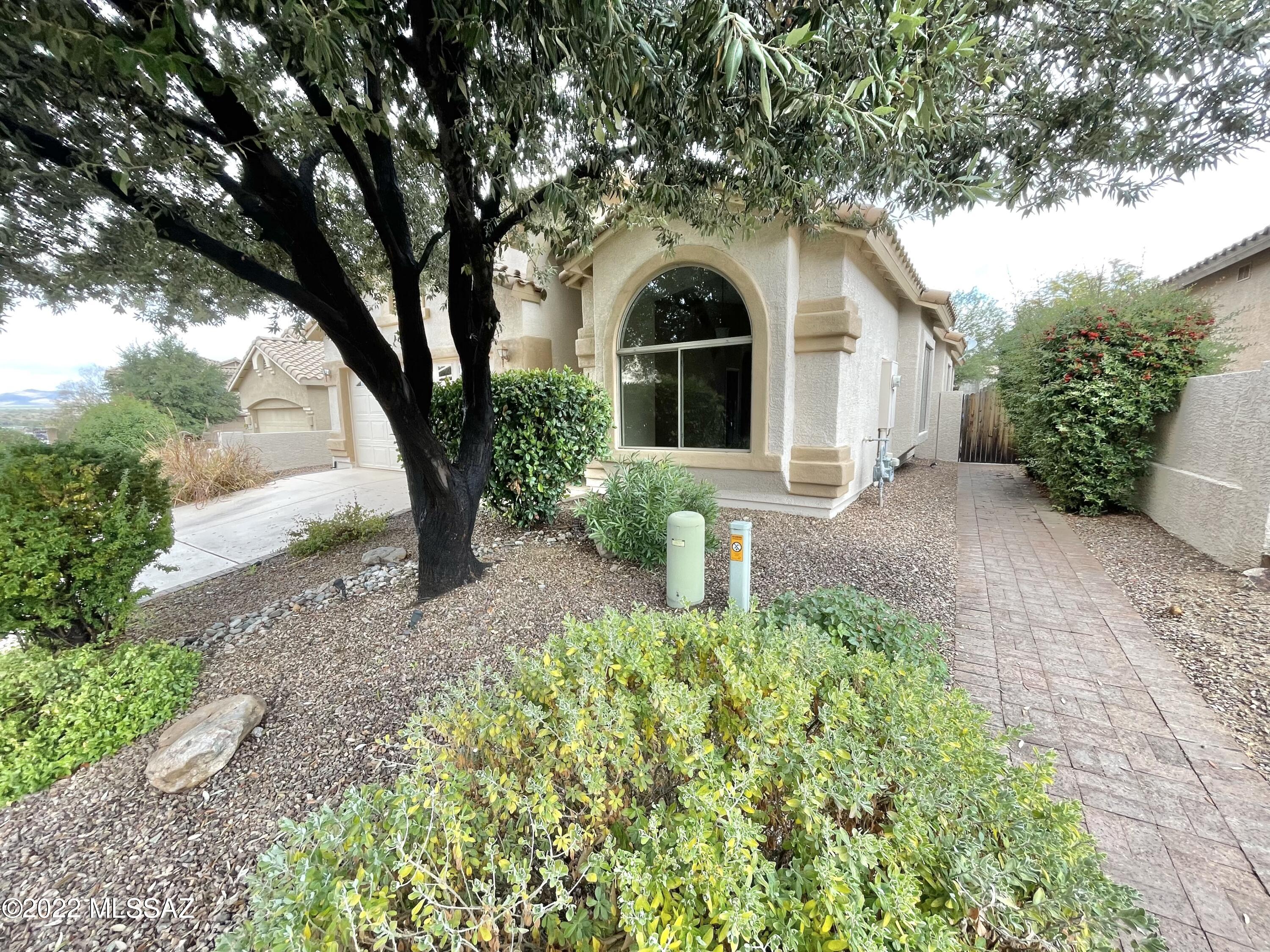 Eagle Crest Ranch - Residential Lease