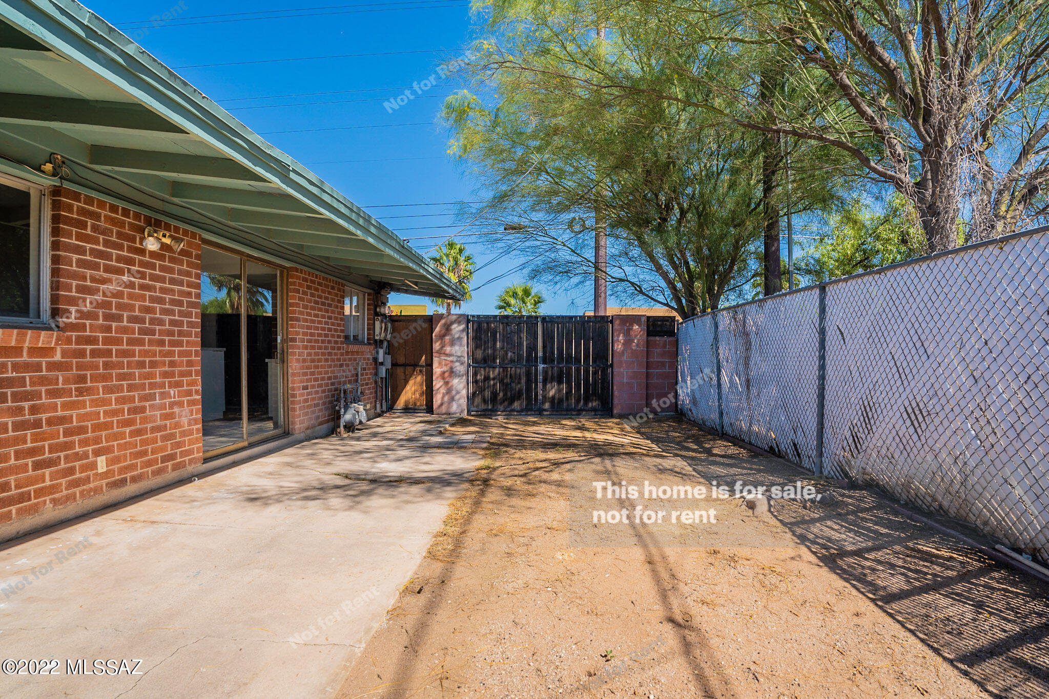 2121 N. Country Club Condos (1-12) - Residential