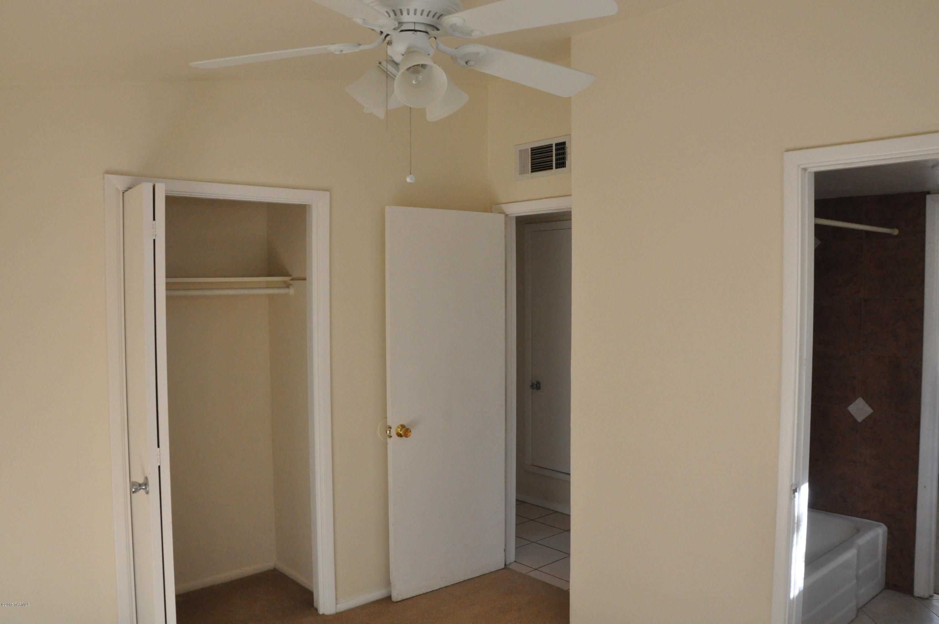 Miramonte Terr Resub Blk 9 - Residential