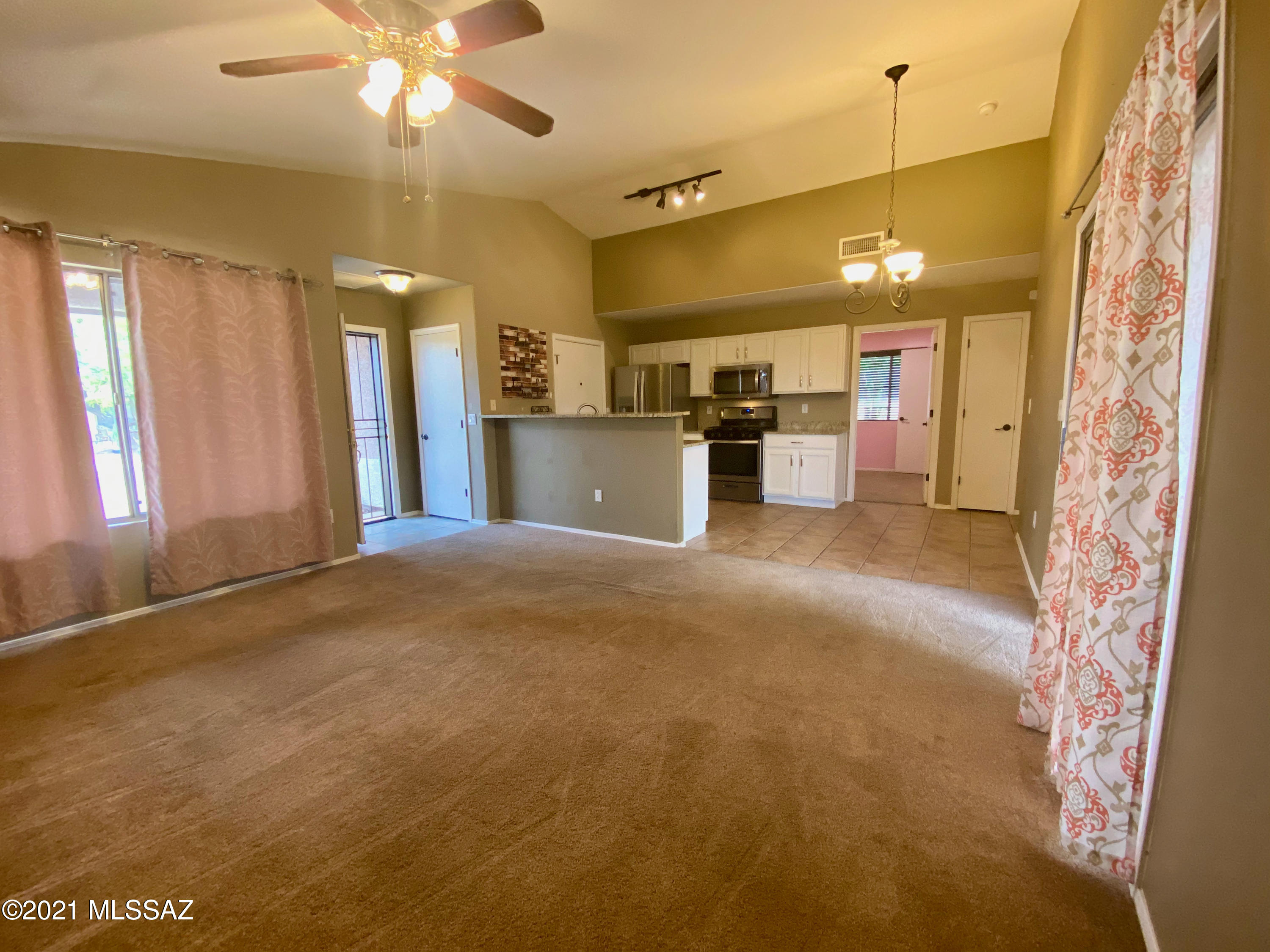 Desert Crossings at Rita Ranch (1-255) - Residential
