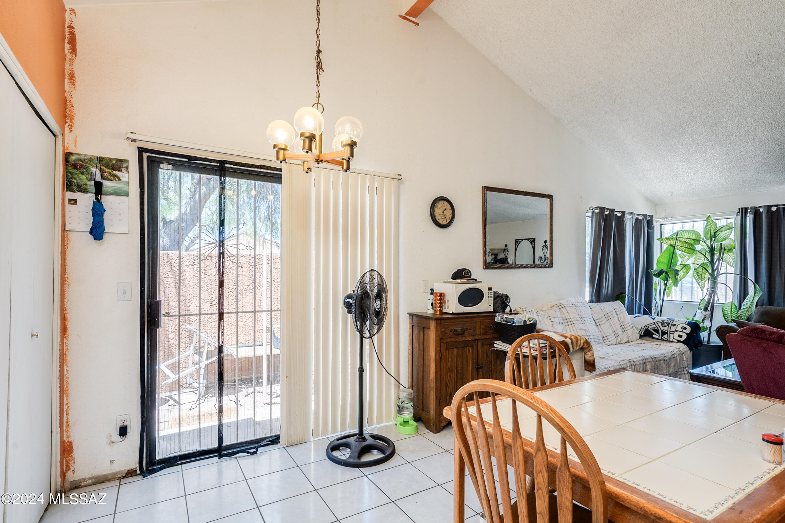 Kino Meadows (1-128) - Residential