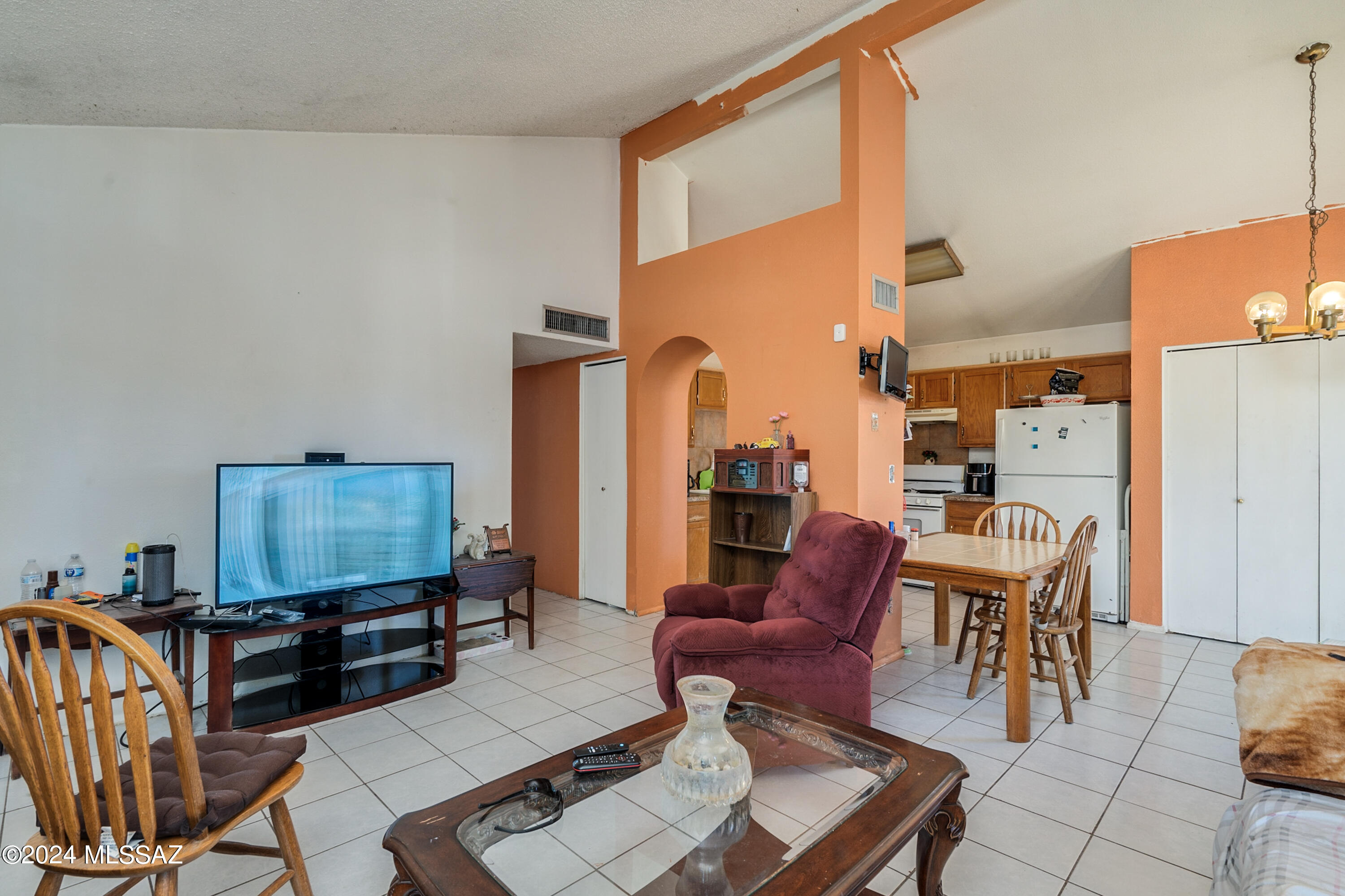 Kino Meadows (1-128) - Residential