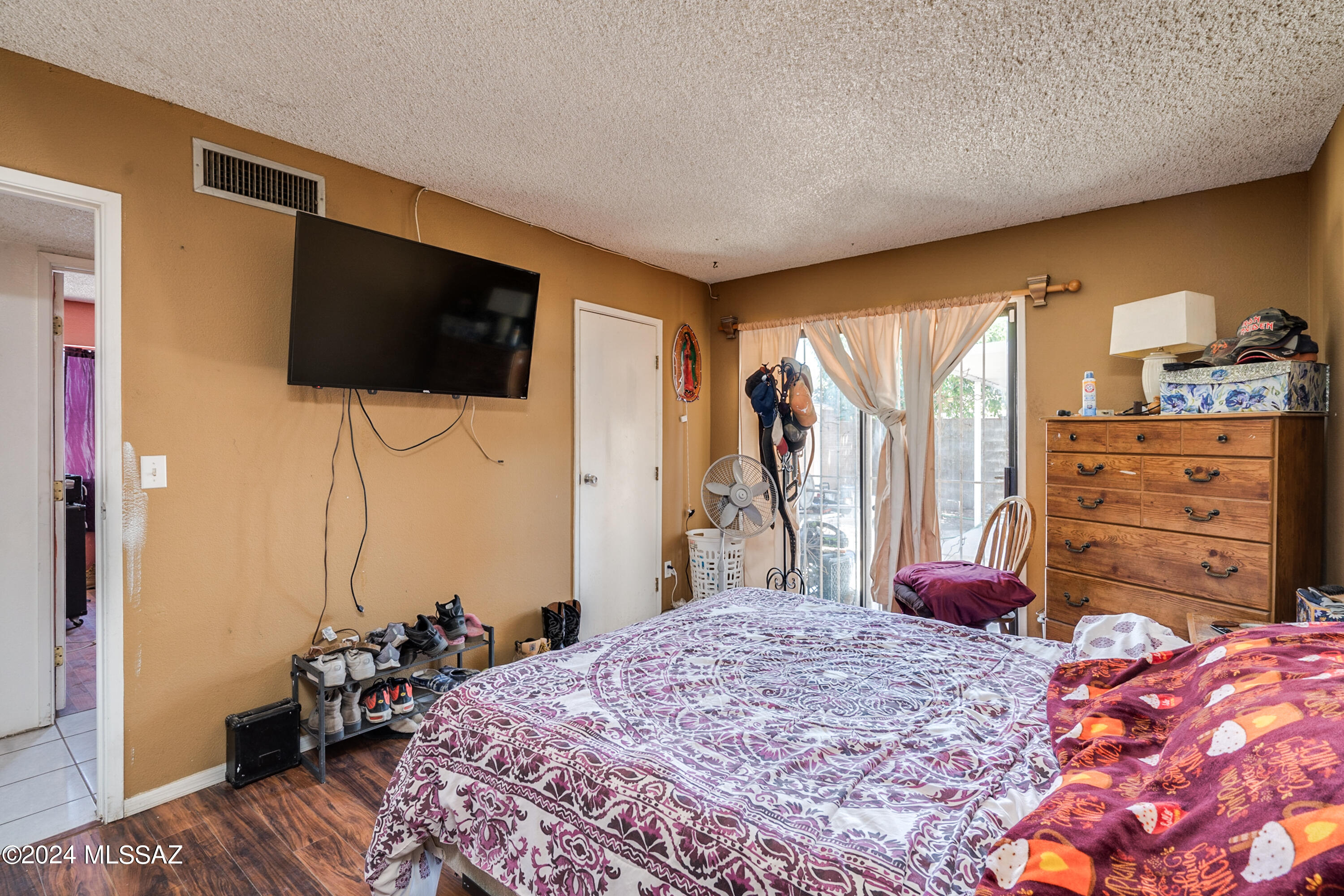 Kino Meadows (1-128) - Residential